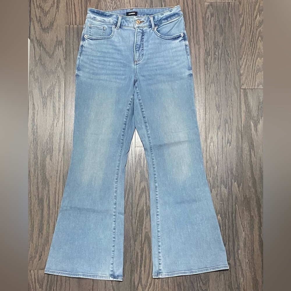 Express light Wash Blue Women's Jeans - Picture 4 of 11